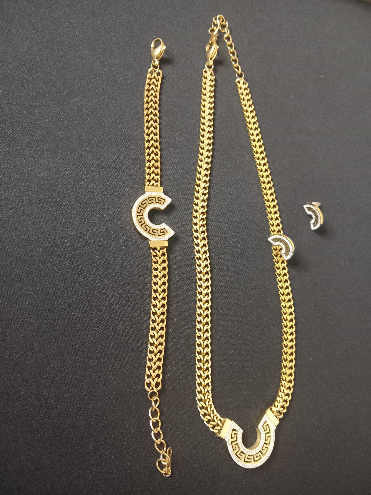 Ensemble Élégance : Collier, Bracelet et Boucles d'oreilles